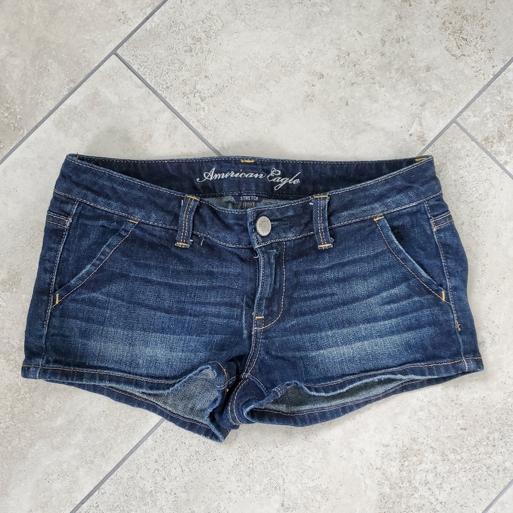 American Eagle | Short Shorts
